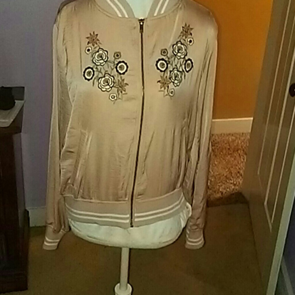 Bomber jacket